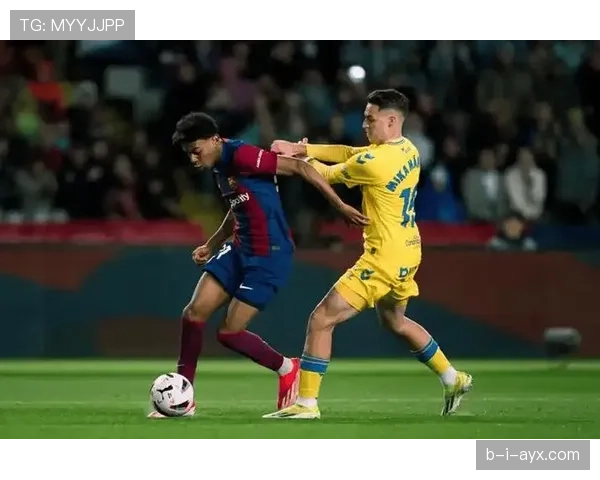 萨索洛边路进攻闪耀赛场，战术革新引广泛关注