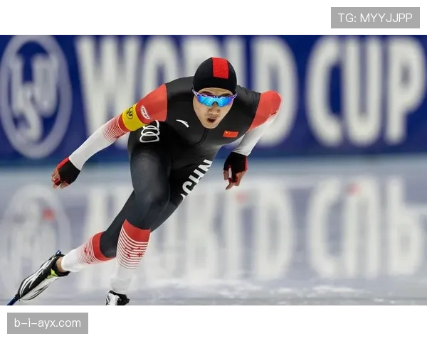 高亭宇训练完直接去超市买打折菜，这反差谁懂啊